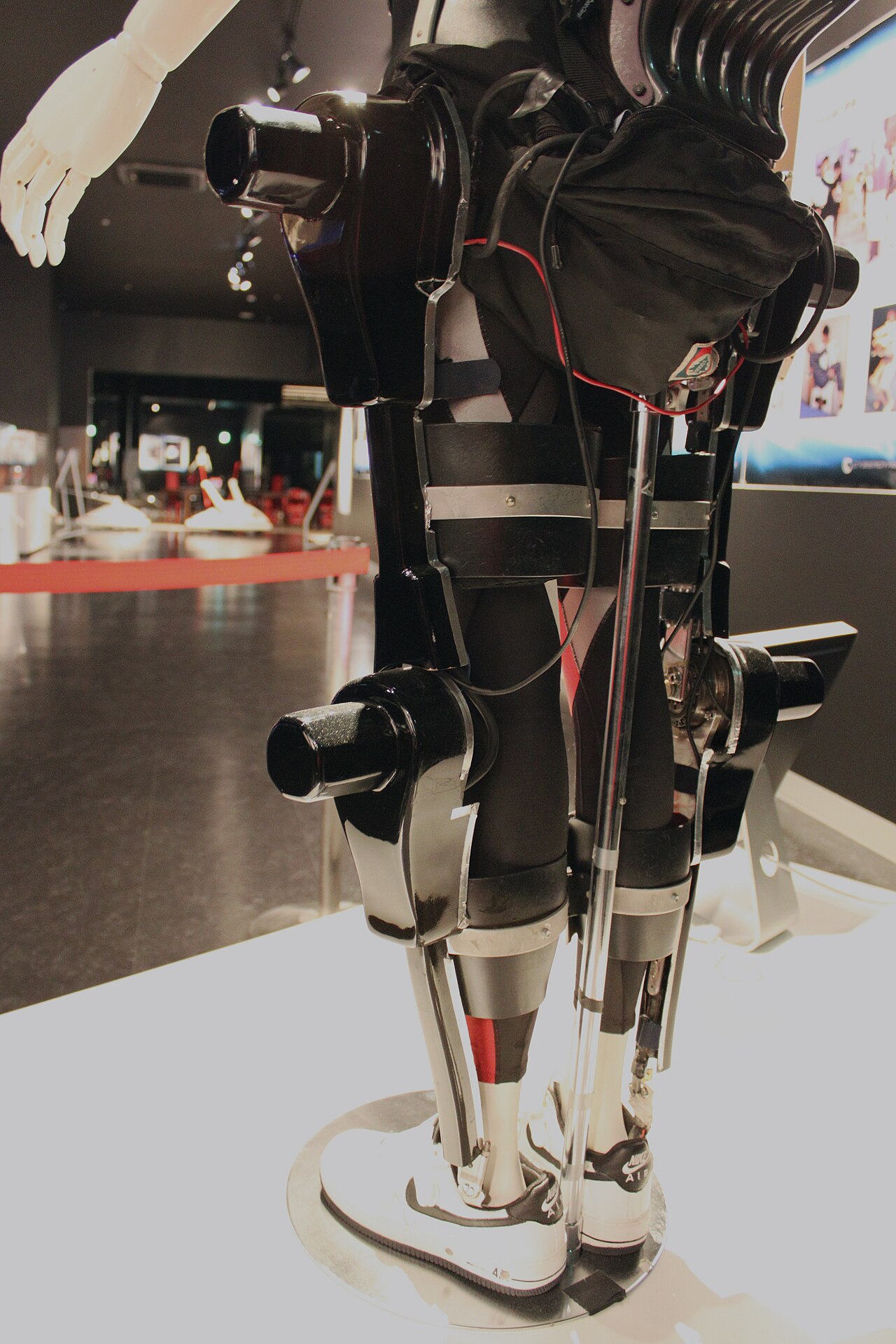 O momento viral da feira: a argentina que voltou a andar no estande