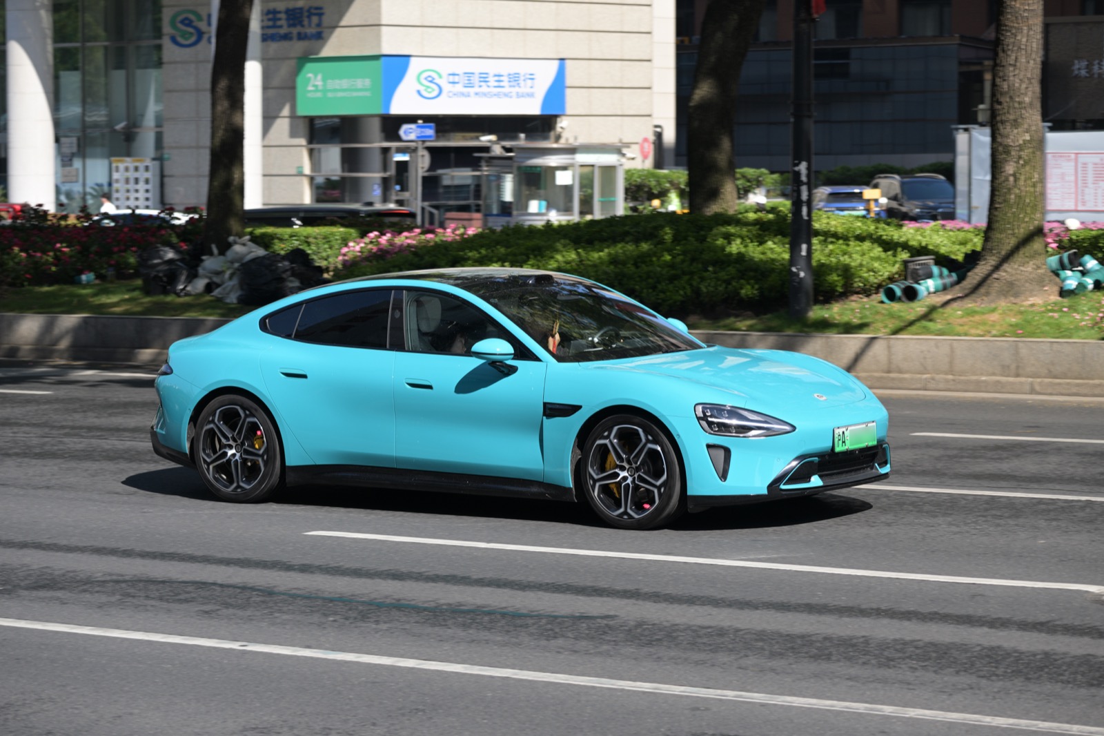 Por quê? Carros chineses melhores e mais baratos