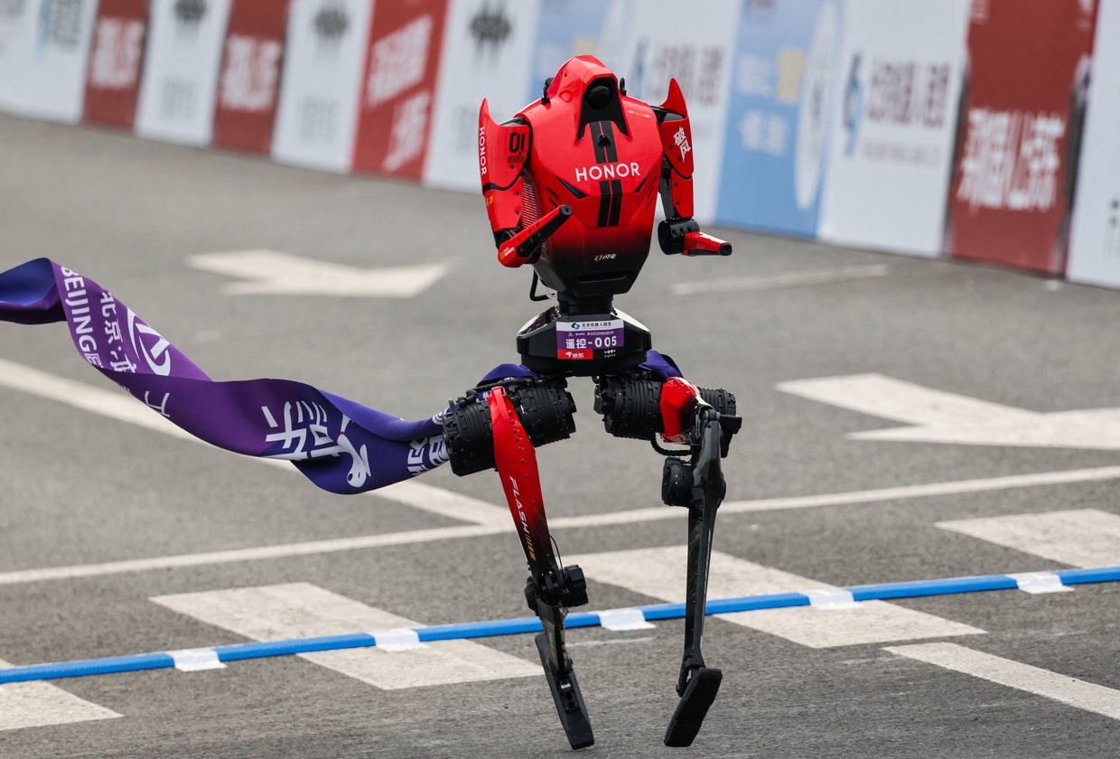 Robô chinês bate recorde mundial da meia-maratona em Pequim