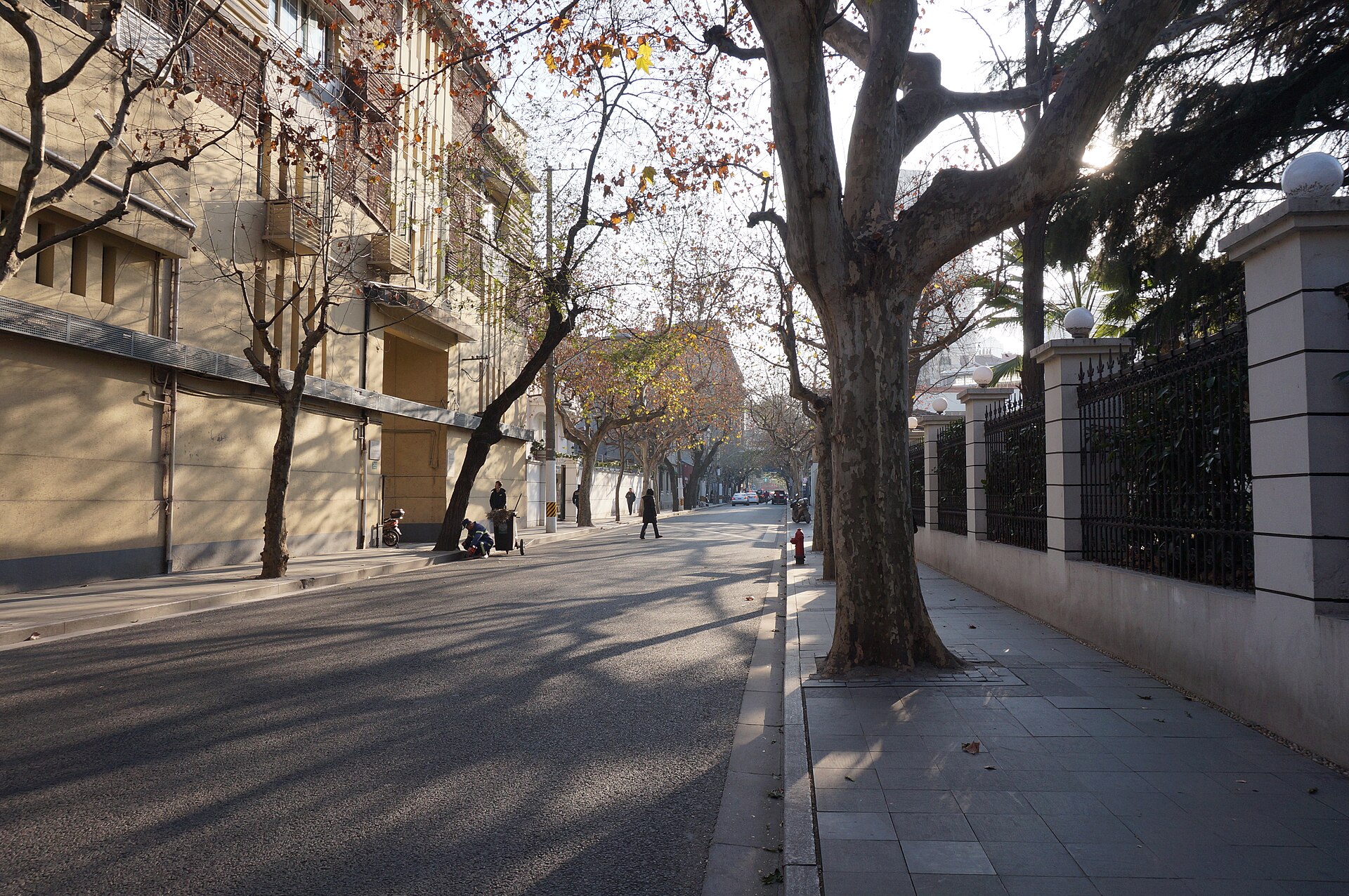 De Avenue Joffre a Huaihai Road