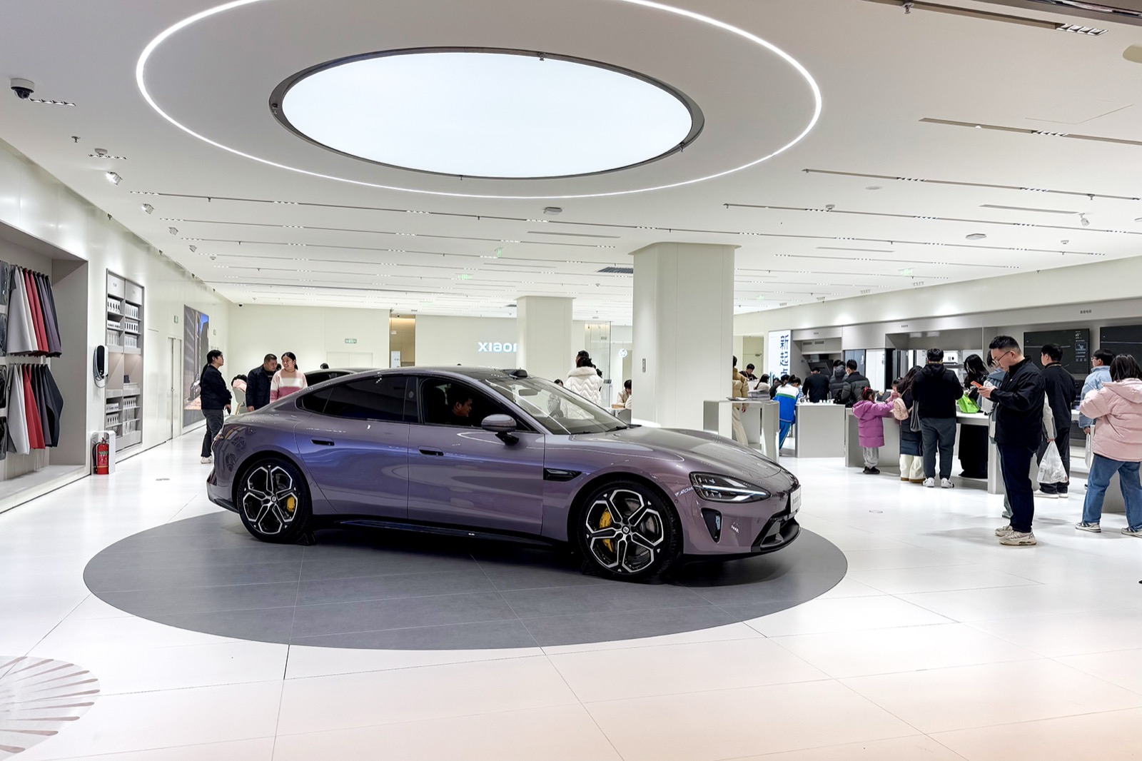 Em 2021, a Xiaomi decidiu fazer carros